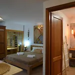 Allegria, Romantic Luxury 300m From The Beach, Heated Pool, Firepit And Sauna וילה