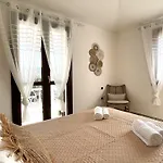Allegria, Romantic Luxury 300m From The Beach, Heated Pool, Firepit And Sauna וילה טנאונלה