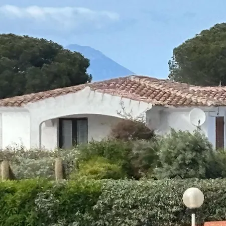 Allegria, Romantic Luxury 300m From The Beach, Heated Pool, Firepit And Sauna Villa Tanaunella