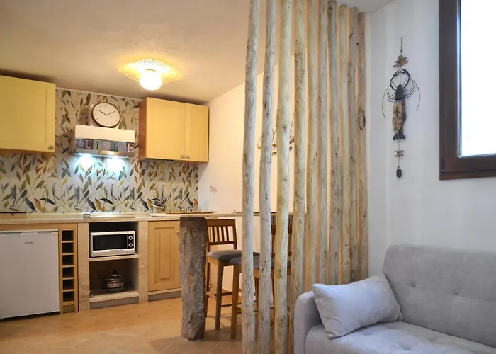 Allegria, Romantic Luxury 300m From The Beach, Heated Pool, Firepit And Sauna