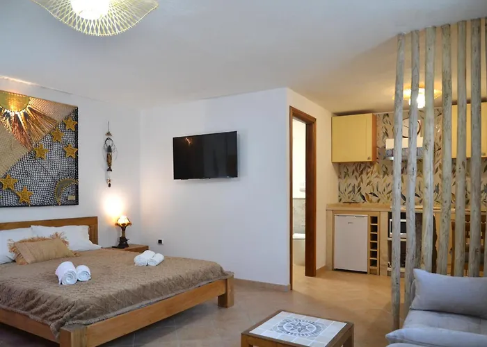 فيلة Allegria, Romantic Luxury 300m From The Beach, Heated Pool, Firepit And Sauna تانايونيلا